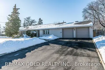 34 De Jong Drive, Mississauga, ON L5M 1C1