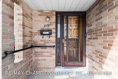 3112 Redbank Crescent, Mississauga, ON L4T 1V1