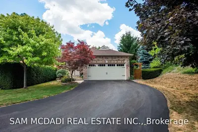 1108 Sabina Court, Mississauga, ON L5J 4S4