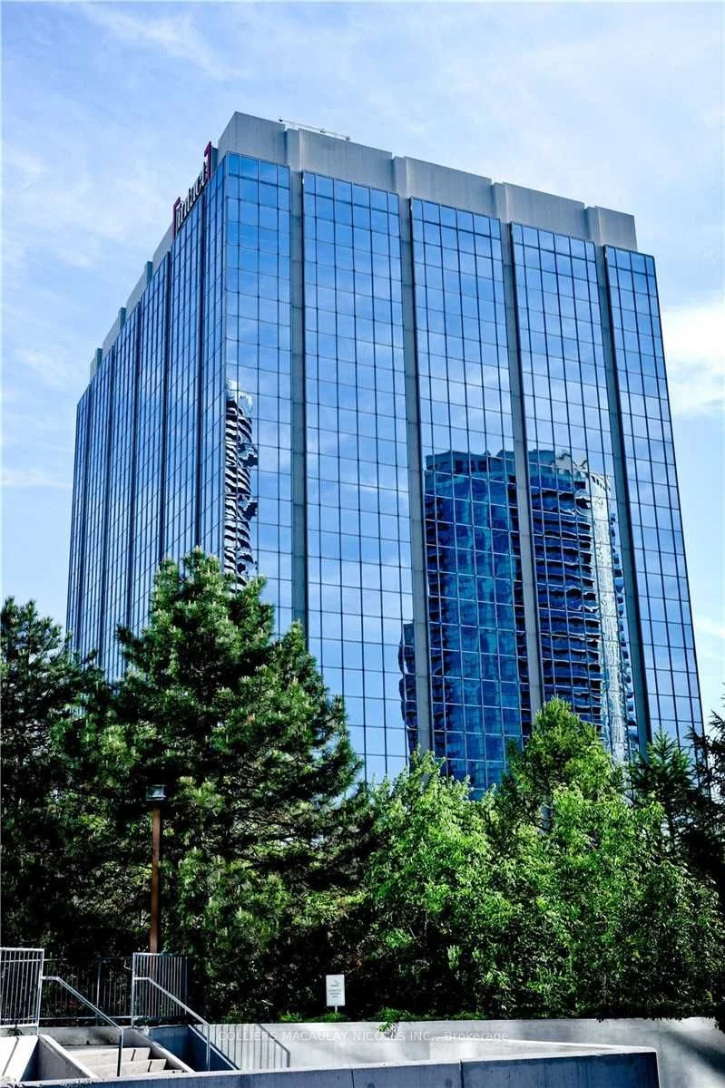 4 Robert Speck Parkway 230, Mississauga, On L4z 1s1