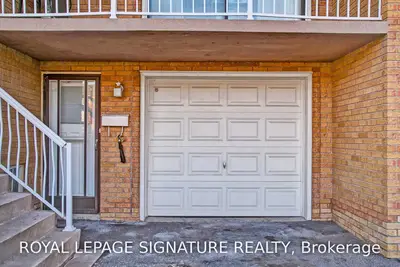 4300 Woodington Drive, Mississauga, ON L4Z IM2