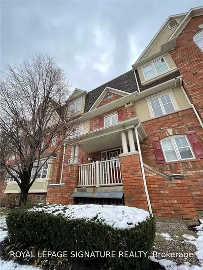 600 Shoreline Drive 4, Mississauga, ON L5B 0A8