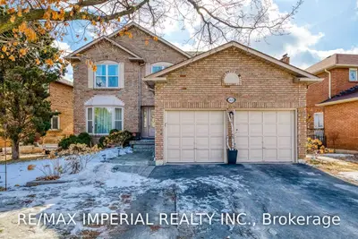 2828 Huntingdon Trail, Oakville, ON L6J 6Y4
