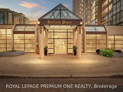 285 Enfield Place Place 1902, Mississauga, ON L5B 3Y6