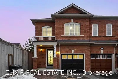 6558 Harmony Hill, Mississauga, ON L5W 1S9