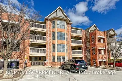 4013 Kilmer Drive 209, Burlington, ON L7M 4M3