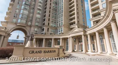2285 Lake Shore Boulevard W 811, Toronto W06, ON M8V 3X9