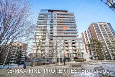 21 Park Street E 1206, Mississauga, ON L5G 0C2