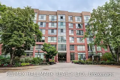 20 Southport Street 215, Toronto W01, ON M6S 4Y8