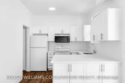 80 Speers Road Ph3, Oakville, ON L6K 2E6