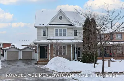 3954 Moon Lily Crescent, Mississauga, ON L5N 7P4