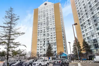 25 Trailwood Drive 2108, Mississauga, ON L4Z 3K9