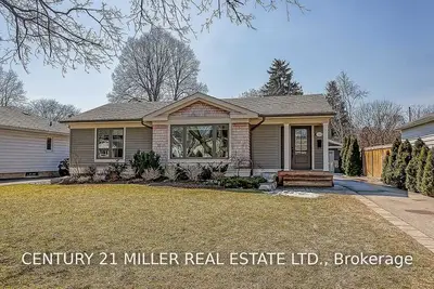 946 Sanford Drive, Burlington, ON L7T 3G8
