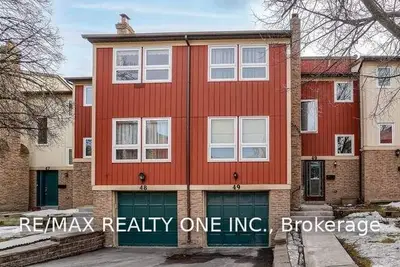 7080 Copenhagen Road 49, Mississauga, ON L5N 2C9
