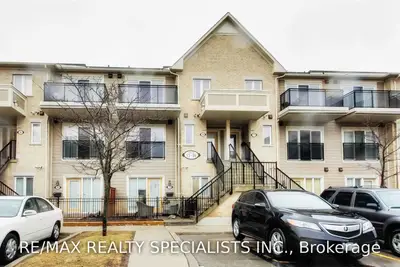 5035 Oscar Peterson Boulevard 80, Mississauga, ON L5M 0P4