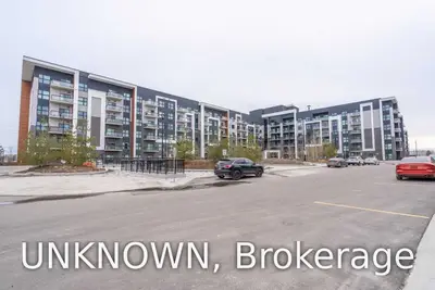 128 Grovewood Common 615, Oakville, ON L6H 0X2