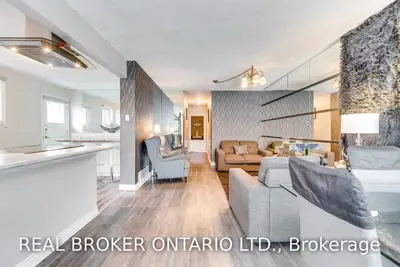 2438 Padstow Crescent, Mississauga, ON L5J 2G4