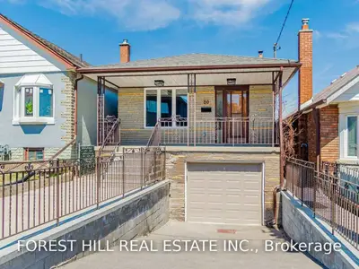 80 Belgravia Avenue B, Toronto W04, ON M6E 2M5