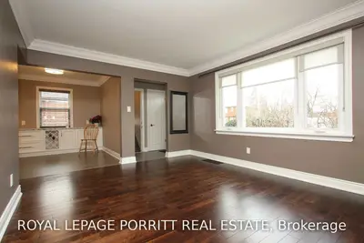 217 Thirtieth Street, Toronto W06, ON M8W 3C9