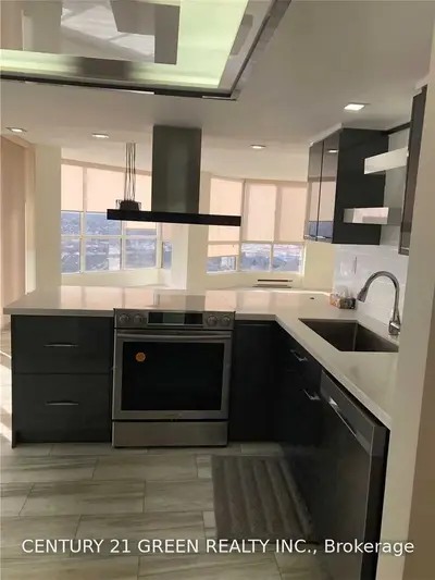 55 Kingsbridge Garden Circle 1402, Mississauga, On L5r 1y1