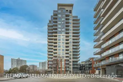 25 Fontenay Court 211, Toronto W08, ON M9A 0C4
