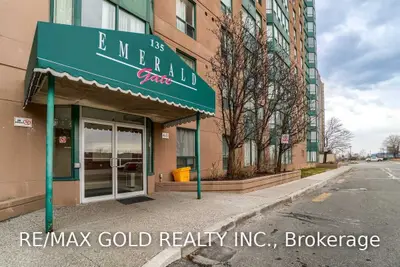 135 Hillcrest Avenue 305, Mississauga, ON L5B 4B1