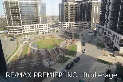 55 Deboers Drive 815, Toronto W05, ON M3J 0G5