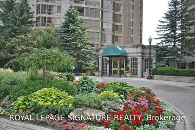 55 KINGSBRIDGE GARDEN Circle 1009, Mississauga, ON L5R 1Y1