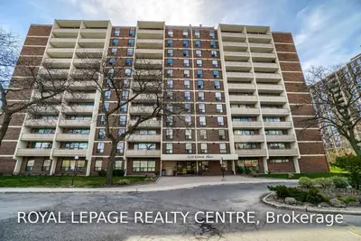 3120 Kirwin Avenue 608, Mississauga, ON L5A 3R2