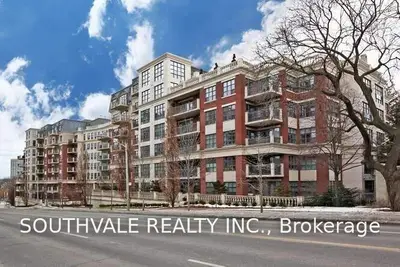 2855 Bloor Street W 211, Toronto W07, ON M8X 3A1
