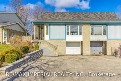 2917 Salerno Crescent Lower, Mississauga, ON L5N 1T3