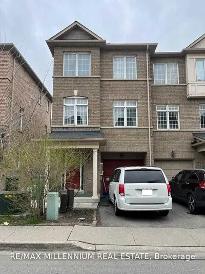 7035 Rexwood Road 14, Mississauga, ON L4T 4M6