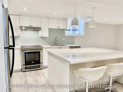 6633 Eastridge Road Unit 1, Mississauga, ON L5N 4L8
