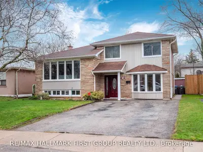 2588 Chalkwell Close, Mississauga, On L5j 2b9
