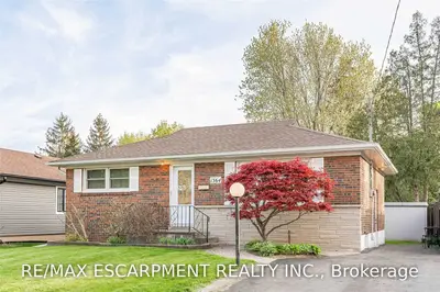 1364 Niels Avenue, Burlington, ON L7P 2E4
