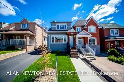 329 Nairn Avenue, Toronto W03, ON M6E 4H9