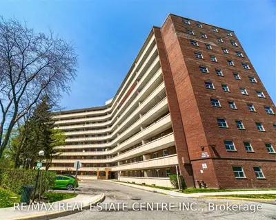 3577 Derry Road E # 802, Mississauga, ON L4T 1B1