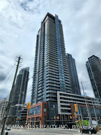 2200 Lake Shore Boulevard W 3207, Toronto W06, ON M8V 1A4