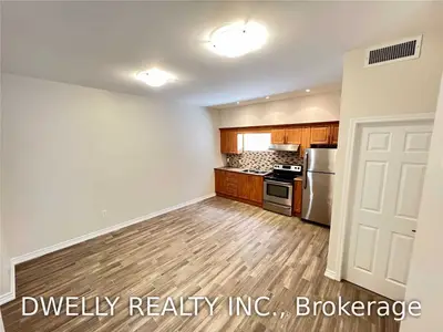 1969 Weston Road Apt 1, Toronto W04, ON M9N 1W8