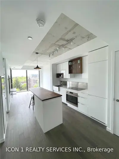 383 Sorauren Avenue 605, Toronto W01, ON M6R 2G5