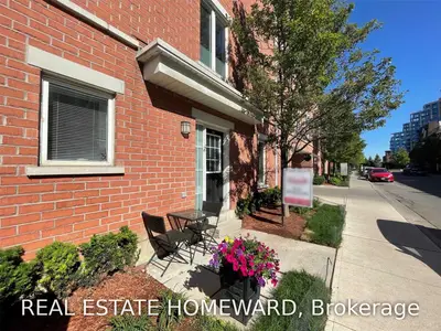 18 Laidlaw Street 1033A, Toronto W01, ON M6K 1X2