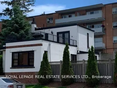 298 Lakeshore Road E, Mississauga, ON L5G 1H2