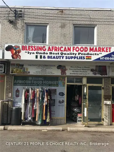 1009 Albion Road 2nd Flr, Toronto W10, ON M9V 1A6