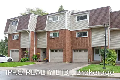 960 WARWICK Court 3, Burlington, ON L7T 4C5