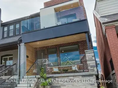 60 Earlscourt Avenue, Toronto W03, ON M6E 4A6