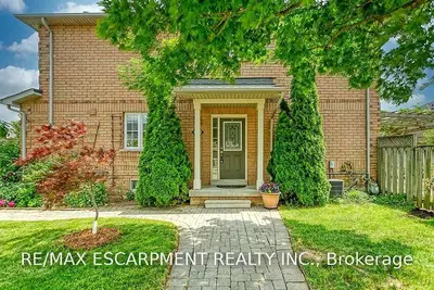 1508 Pinecliff Road, Oakville, ON L6M 4A9