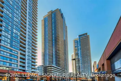 2220 Lakeshore Boulevard W 2610, Toronto W06, ON M8V 0C1