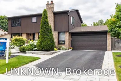 1838 Green Meadow Drive, Burlington, ON L7P 2Y8