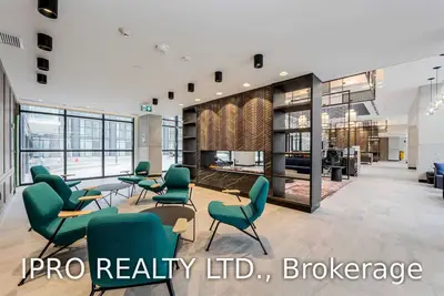 251 Manitoba Street 134, Toronto W06, ON M8Y 4G9