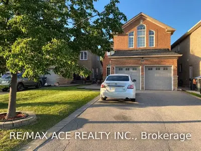 7287 Black Walnut Trail, Mississauga, ON L5N 7M6